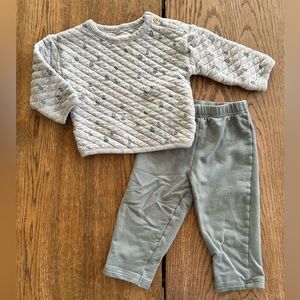 Carter's 2 Piece Quilted Top and Pants Set Size 12 Months